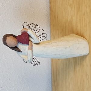 Willow Tree Angel of the Heart